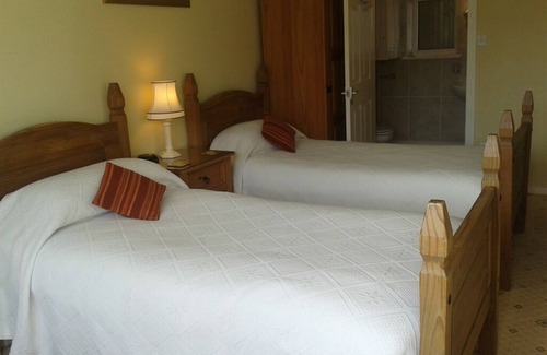 Brynrefail House | Groeslon Ty Mawr B&B