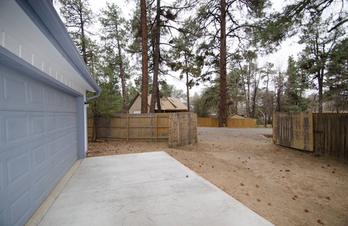 Groom Creek House | Groom Creek 4 BR Cozy Home Sleeps 10