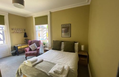 Chester House | Grosvenor Place Guest House