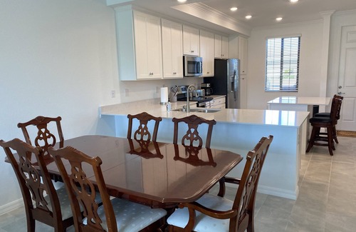 Lakewood Ranch Condo | Ground Floor 2BR/2BA Condo With Golf/Tennis/Fitness Membership Available