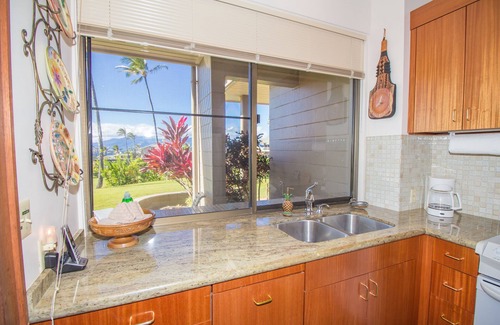 Napili Condo | Ground Floor & ac - KBV11G2 - Sullivan Properties