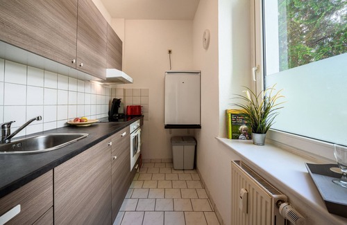 Sudenburg Condo | Ground floor apartment with terrace in the backyard in iconic Magdeburg-Sudenburg