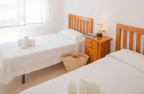 Calo de Sant Agusti Apartment | Ground Floor Apartment