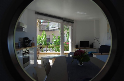 Wissant Apartment | Ground floor apartment on the dike with sea views and south-west terrace