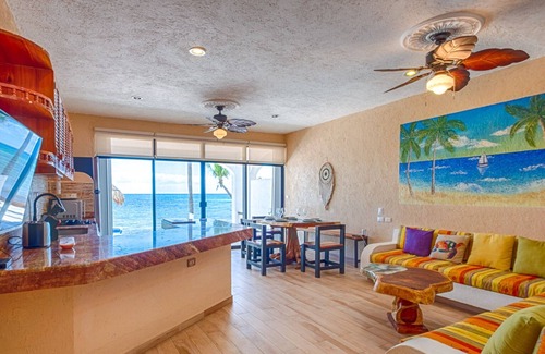 Akumal Condo | Ground Floor Beachfront 2 BR 2 BA condo with Wifi and AC