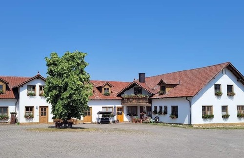 Neunburg vorm Wald Apartment | Ground floor apartment (65 sqm) with terrace