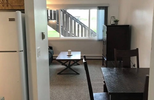 North Star Apartment | Ground Floor End Unit in Midtown Anchorage
