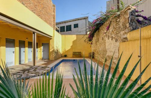 Torroella de Montgri Apartment | Ground floor apartment in Centre of Torroella De Montgri