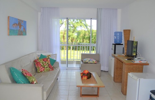 Porto de Galinhas Apartment | Ground floor flat with balcony Marupiara suites 118, Condo Beira Mar 12X interest-free