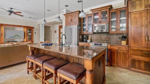 Poipu Villa | Ground Floor Luxury Penthouse in Poipu Kai