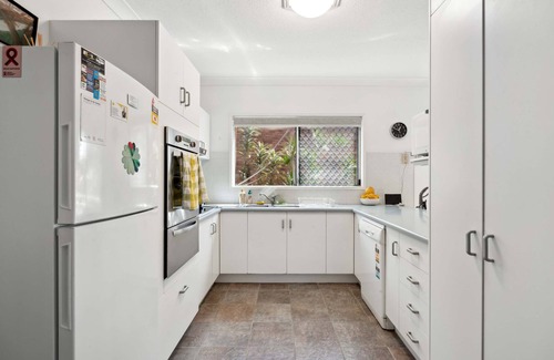Torquay Apartment | Ground Floor on The Esplanade
