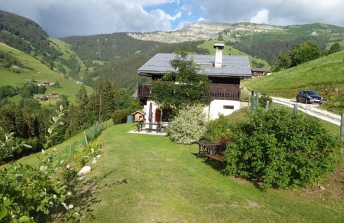 Beaufort Apartment | Ground floor, parking, tv, 55m², Arêches-Beaufort
