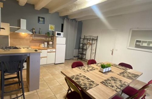 Azay-le-Rideau House | Group accommodation in the center of Azay le Rideau