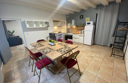 Azay-le-Rideau House | Group accommodation in the center of Azay le Rideau