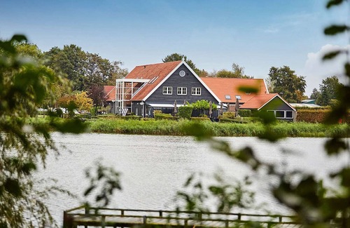 Heinkenszand House | Group Accommodation in Zeeland with Garden