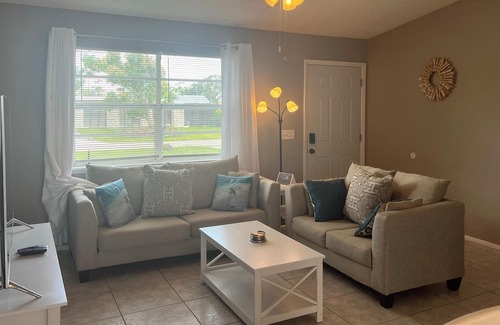 Grove City House | Grove City beauty