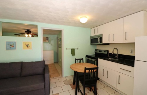 Englewood South Hotel | Grove City Motel