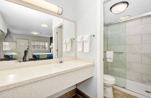 Grove City Hotel | Grove City Travel Inn Columbus South