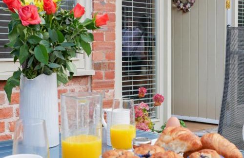 Condover House | Grove Farm Cottage