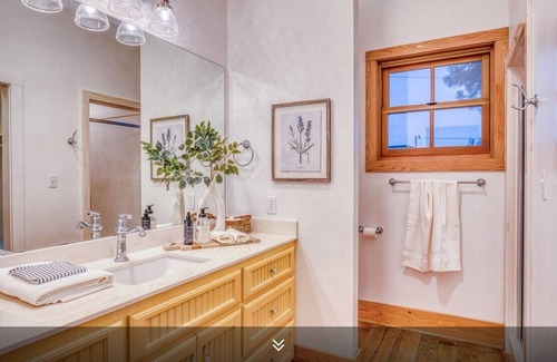 Burton Other | Gruenfelden Farms-1860's restored farmhouse- hilltop views; 10 min to Round Top;