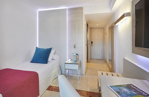 Les Meravelles Hotel | Grupotel Acapulco Playa - Adults only