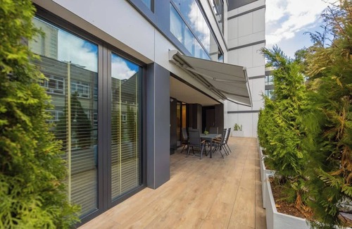 Mirow Apartment | Grzybowska 37 | Air-conditioned apartment |Parking