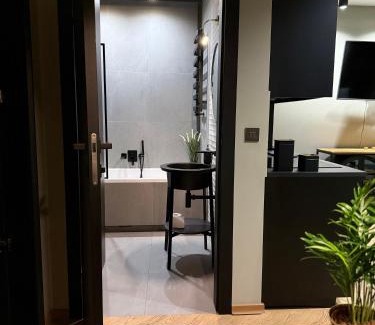 Wola Apartment | Grzybowska City Spot