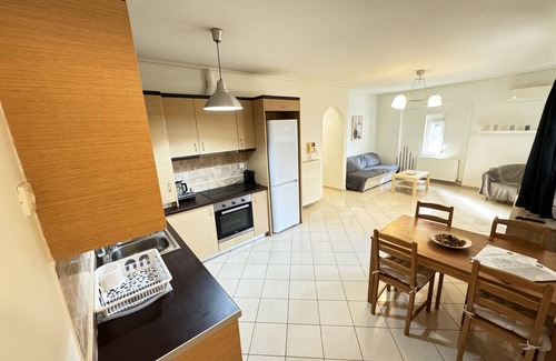 Athens Apartment | Gtrip Nirvana Home 203