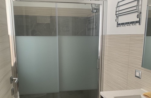 Mergozzo House | Guest room Heroes single beds