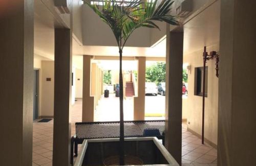 Tamuning Hotel | Guam Airport Hotel