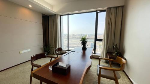 Haizhu Apartment | Guangzhou Xing Yi International Apartment - Poly World Branch
