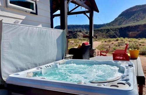 Virgin House | Guardian Angel Tiny House near Zion National Park