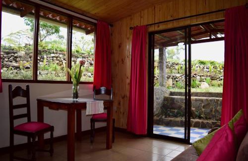 Santa Cruz de Turrialba Hotel | Guayabo Lodge