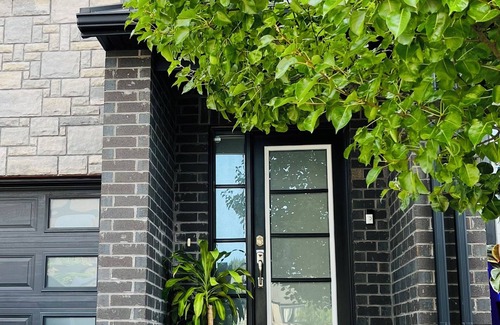 Guelph House | Guelph best location!