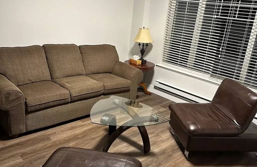Lower Sumas Mountain Apartment | Guest apartment in Abbotsford