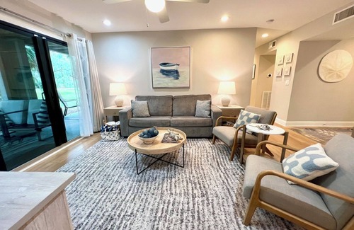 Seabrook Island Villa | Guest favorite. Half mile to beach. Club access.