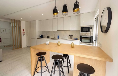 Povoa De Varzim Apartment | Guest H4U - Póvoa Holidays