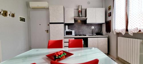 Reggio nell'Emilia Apartment | GUEST HOLIDAY BARI