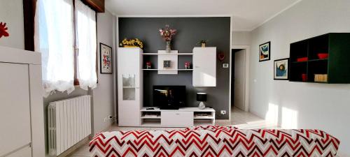Reggio nell'Emilia Apartment | GUEST HOLIDAY BARI