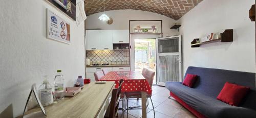 Crocetta-San Lazzaro-Modena Est Apartment | Guest Holiday Nonantola