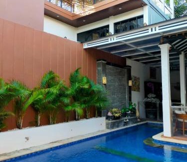 Sei Pinang House | Guest House Adiwinoto