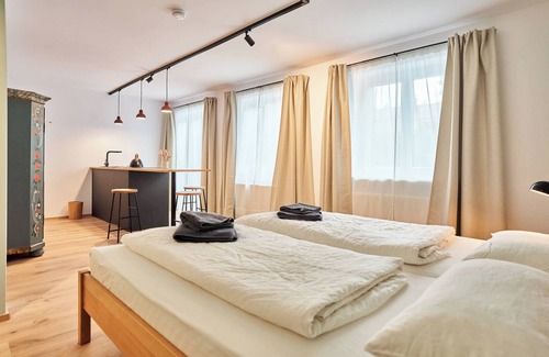 Bad Toelz House | Guest House 'Alte Seifensiederei - Rainer Maria' with Shared Terrace, Shared Garden and Wi-Fi