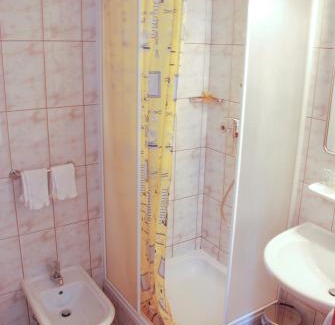 Kranj House | Guest House Arvaj