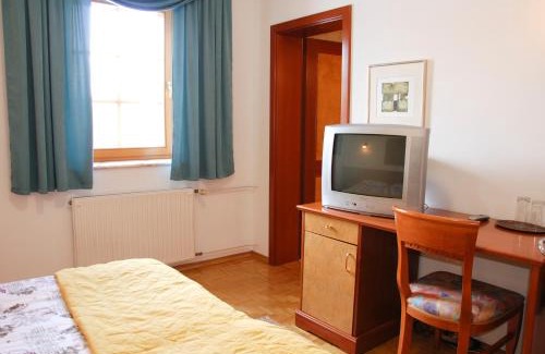 Kranj House | Guest House Arvaj