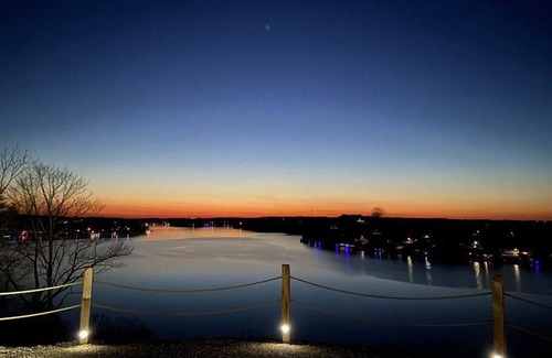 Osage Beach House | Guest House at The Bluffs of The Old Swiss Village - Lake View!