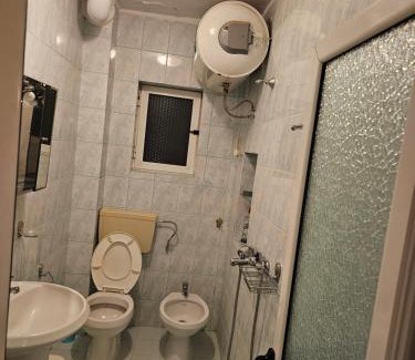 Permet Apartment | Guest House Bendo