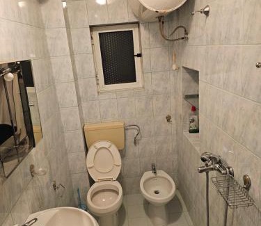 Permet Apartment | Guest House Bendo