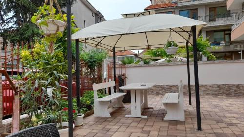 Nessebar New Town House | Guest House Diamandievi