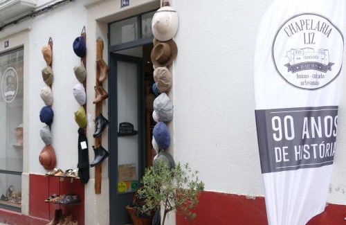 Leiria Bed & Breakfast | Guest House Eça - Centro Histórico Leiria