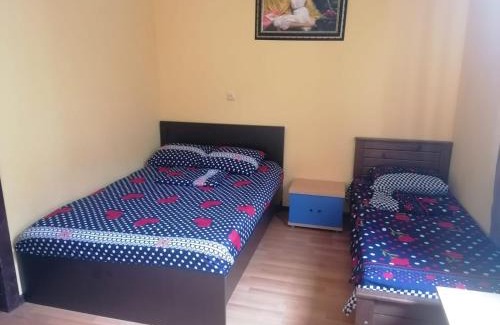 Kobuleti House | Guest House GIA - Bagrationi St # 42